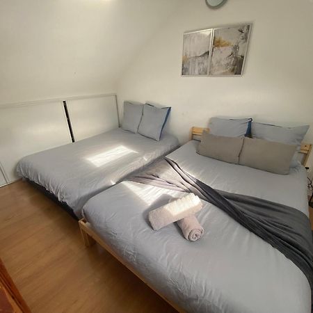 Duplex Minimaliste - 30 Min De Paris Apartment Saint-Ouen-l'Aumone Exterior foto