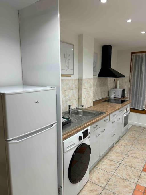 Duplex Minimaliste - 30 Min De Paris Apartment Saint-Ouen-l'Aumone Exterior foto